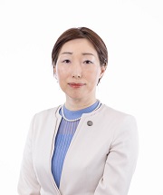 弁護士：村田 由里子